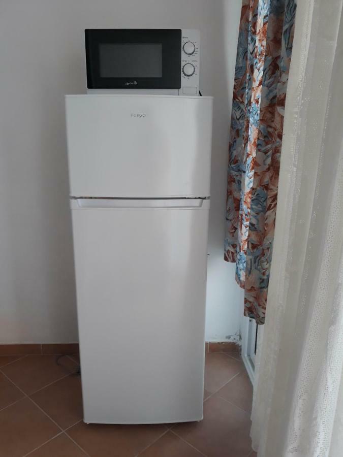 Apartments Jovanic With 2 Bedrooms Sutomore Rum bild